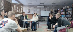Молодые парламентарии обсудили весеннее благоустройство в округах и перспективы получения грантовой поддержки