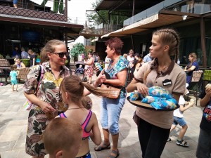 День рождения кролика Бони. 9 округ