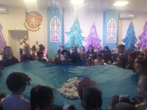 Новогоднее представлениее для детей 10 округа