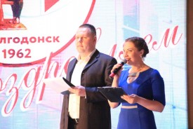 Городской больнице 60 лет: коллектив принимал поздравления от первых лиц