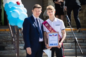Последний звонок прозвенел для 1 892 волгодонских школьников