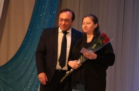 Городской больнице 60 лет: коллектив принимал поздравления от первых лиц