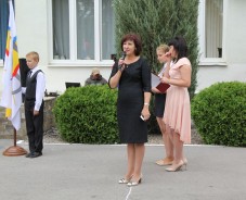 1 сентября в школах Волгодонска прозвучал первый звонок: за парты сели около 15 тысяч юных горожан