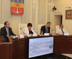 Состоялось майское заседание городской Думы