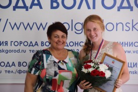 Юные хоккеистки из «Дончанки» в составе сборной России принесли стране победу на Чемпионате Европы
