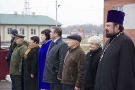 Людмила Ткаченко поздравила будущих защитников Отечества с Днем призывника