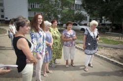 Жители дома по ул. Энтузиастов, 42/8 благодарят своего депутата за выполнение предвыборных обещаний
