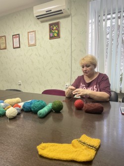 В 8 округе рукодельницы клуба 