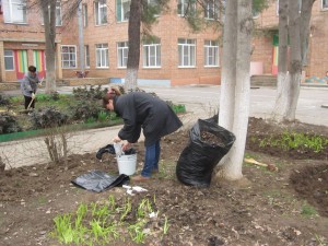 Субботник в д/с "Чебурашка"