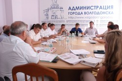 Комиссия по ЖКХ обсудила проблемы водоснабжения, благоустройства и дорожной разметки