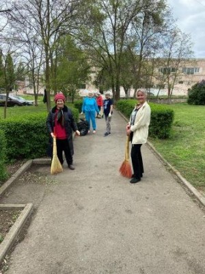 Округ 18. Весенний субботник