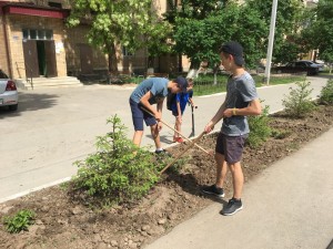 Благоустройство в 8 округе продолжается