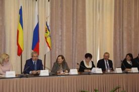 «У вас есть чему поучиться...». Депутаты Волгодонской городской Думы делились опытом с коллегами из 12 городов Ростовской области