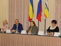«У вас есть чему поучиться...». Депутаты Волгодонской городской Думы делились опытом с коллегами из 12 городов Ростовской области