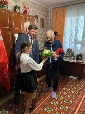 Округ 18. Поздравление ветеранов