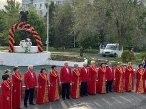 Округ 18. Грандиозный концерт в сквере "Весна"