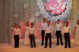 «Все начинается от мамы…». 27 ноября, в последнее воскресенье месяца, Волгодонск вместе со всей Россией отметит День матери