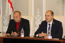 «В году предстоящем придется жить по средствам…»