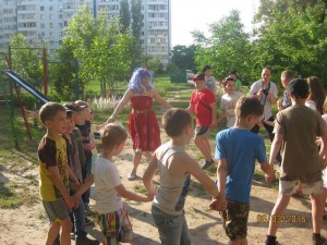 Добрый праздник «День соседей» в избирательном округе №16