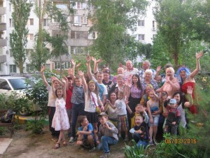 Добрый праздник «День соседей» в избирательном округе №16