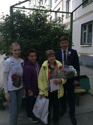 Округ 18. Поздравление ветерана
