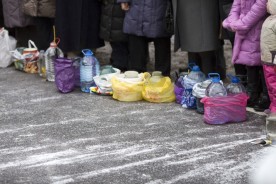 В праздник Крещения в семи микрорайонах города прошли церемонии водосвятия