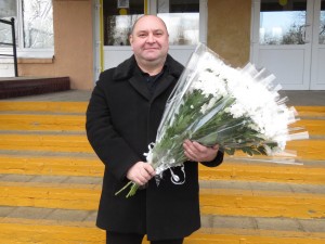 В Волгодонске депутат Георгий Ковалевский поздравил с Днем матери жительниц округа № 4