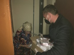 Депутат Сергей Асташкин взял под личный контроль безопасность ветеранов и тружеников тыла 8 округа