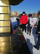 Волгодонские депутаты почтили память защитников Отечества
