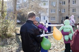 Новая спортивная площадка – подарок жителям округа №15 от своего депутата