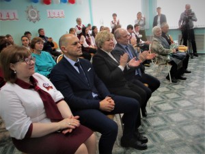 24 округ. Вручение юбилейных  медалей ветеранам  в честь 75 годовщины Великой Победы 