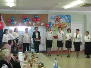 Носите ордена и в праздники и в будни...
