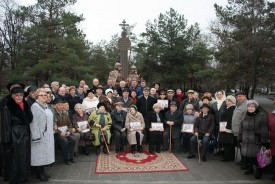 Памятник святым Петру и Февронии Муромским и аллея «Золотые семьи» украсили центр старого города