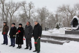 Эту страницу истории нам забывать нельзя…