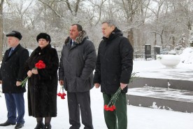 Эту страницу истории нам забывать нельзя…