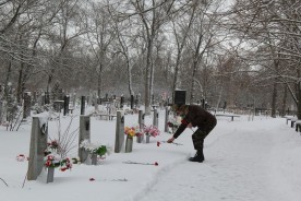 Эту страницу истории нам забывать нельзя…