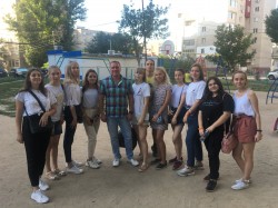 Дворовые игры в 8 округе