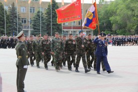 В Волгодонске прошёл парад, посвящённый 71 годовщине Победы в Великой Отечественной войне