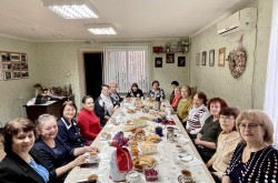 В 8 округе провели чаепитие для актива микрорайона