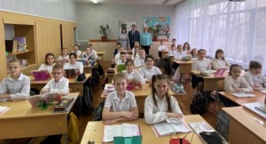 Округ 18. Приз зрительских симпатий вручен команде  3 "А" класса "Экипаж"