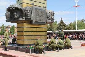 В Волгодонске прошёл парад, посвящённый 71 годовщине Победы в Великой Отечественной войне