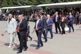 В Волгодонске прошёл парад, посвящённый 71 годовщине Победы в Великой Отечественной войне