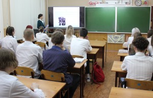 Депутат округа № 4 Георгий Ковалевский рассказал школьникам о работе Думы Волгодонска