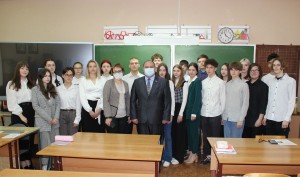 Депутат округа № 4 Георгий Ковалевский рассказал школьникам о работе Думы Волгодонска