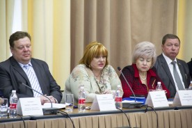 Петр Горчанюк вступил в должность председателя Волгодонской городской Думы-главы города. Полномочия высшего должностного лица депутаты делегировали ему единогласно.