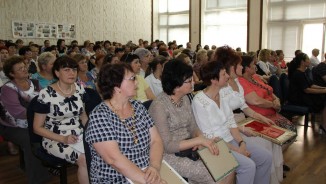 «Низкий поклон людям в белых халатах…»