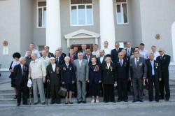 Памятный знак от губернатора