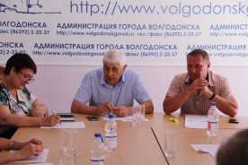 Торгуют как и где хотят: возмущенные депутаты продолжают искать методы борьбы с несанкционированной торговлей
