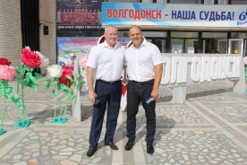 Депутаты Волгодонской Думы приняли участие в торжественном собрании, посвященном Дню рождению города