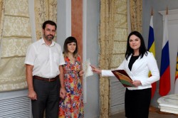 Дочь депутата Брежнева стала тысячным ребёнком в Волгодонске